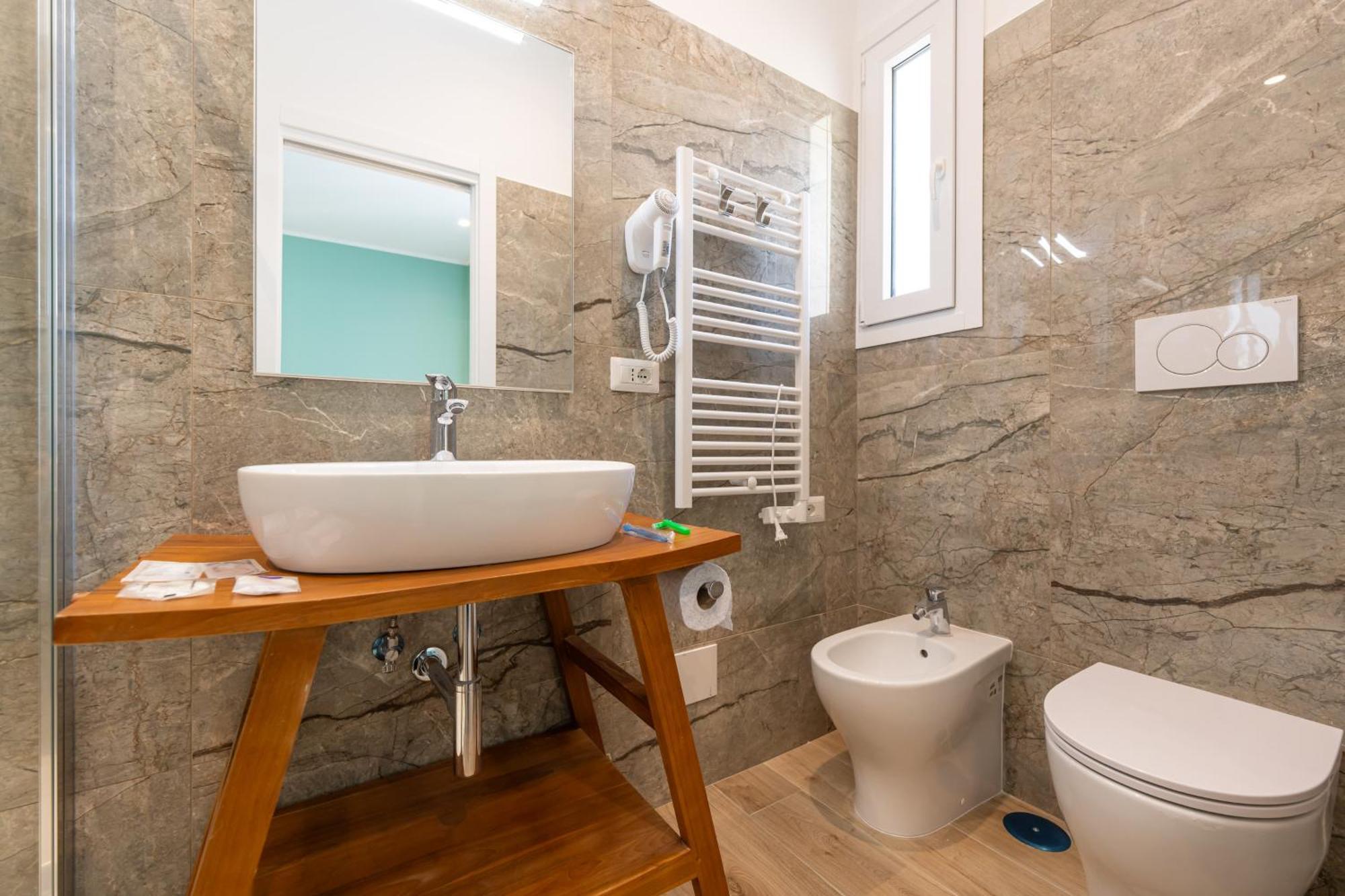 Daca Luxury Rooms Naples Exterior photo